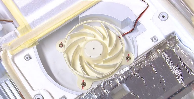 Evaporator Fan on a Single Evaporator Refrigerator